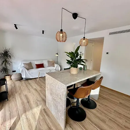 Apartamento Moderno Con Gran Terraza